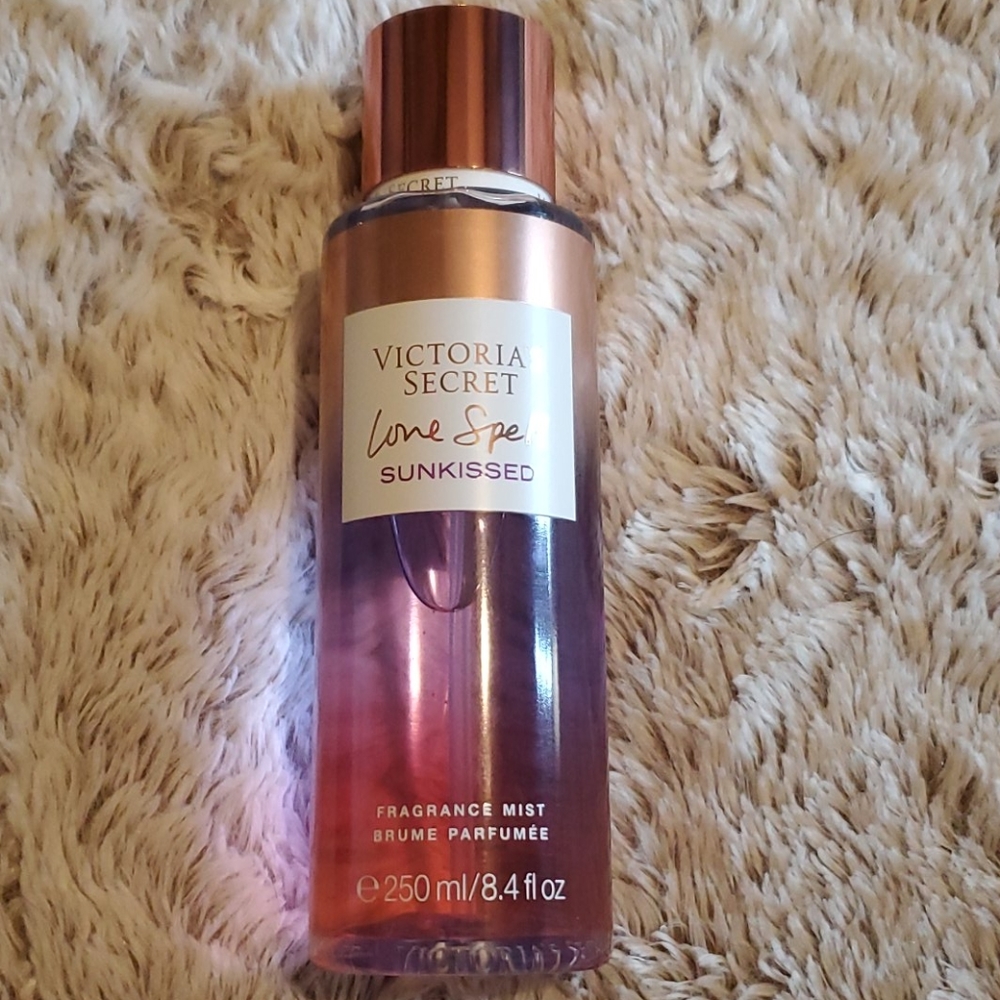 Victorias Secret Love Spell Fragrance Mist